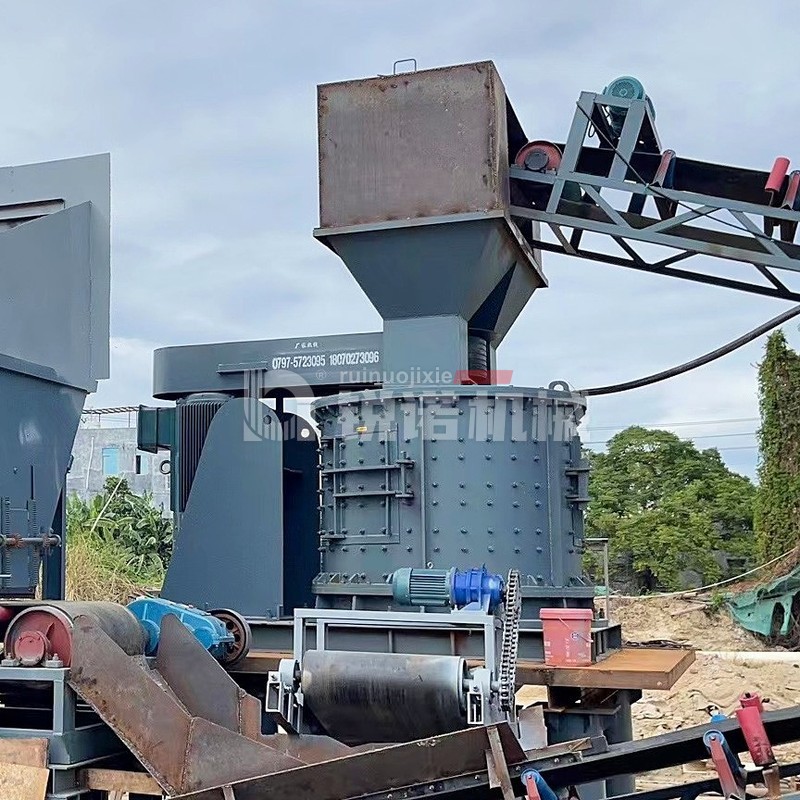 立式破碎機(jī)