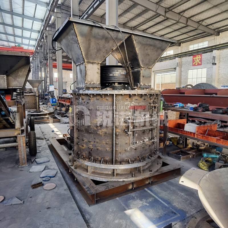 立式破碎機(jī)